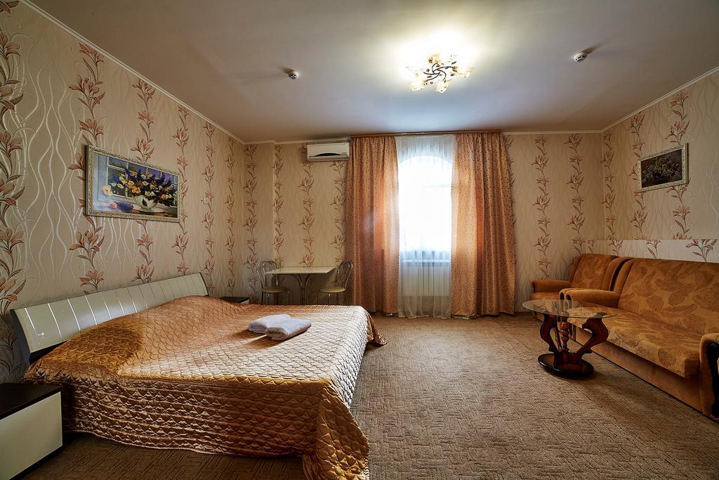 Delta Hotel Киев Екстериор снимка