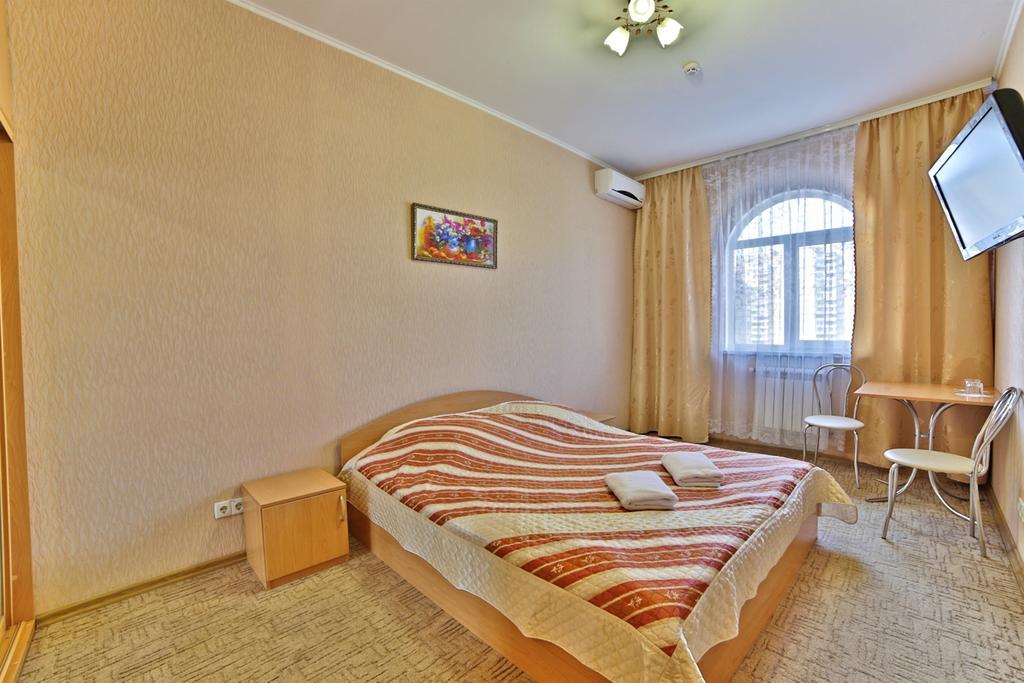 Delta Hotel Киев Екстериор снимка