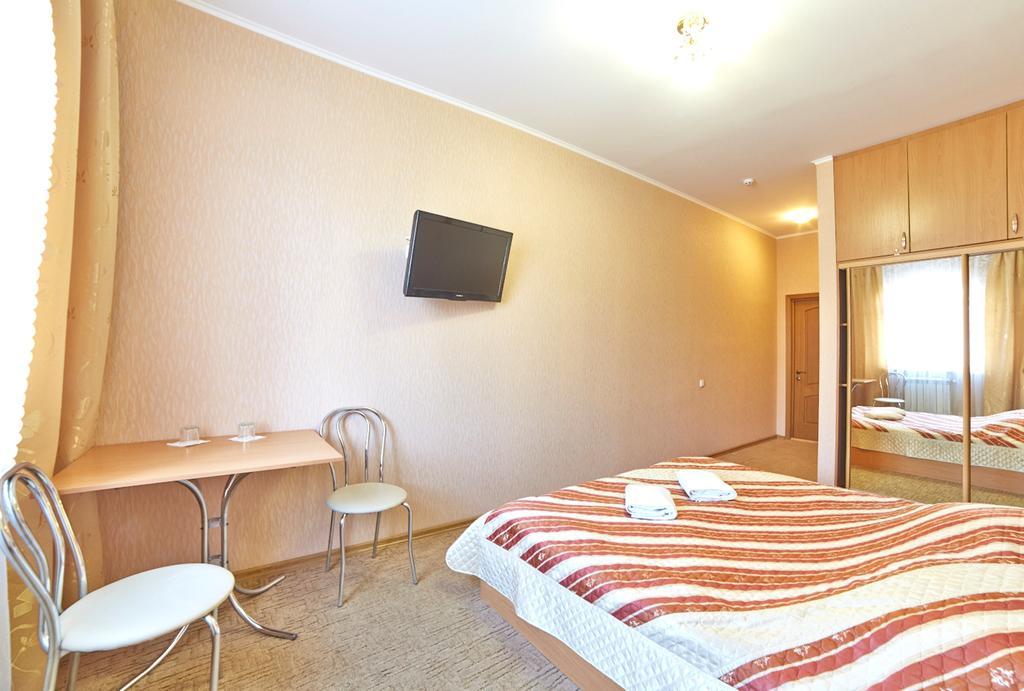 Delta Hotel Киев Екстериор снимка