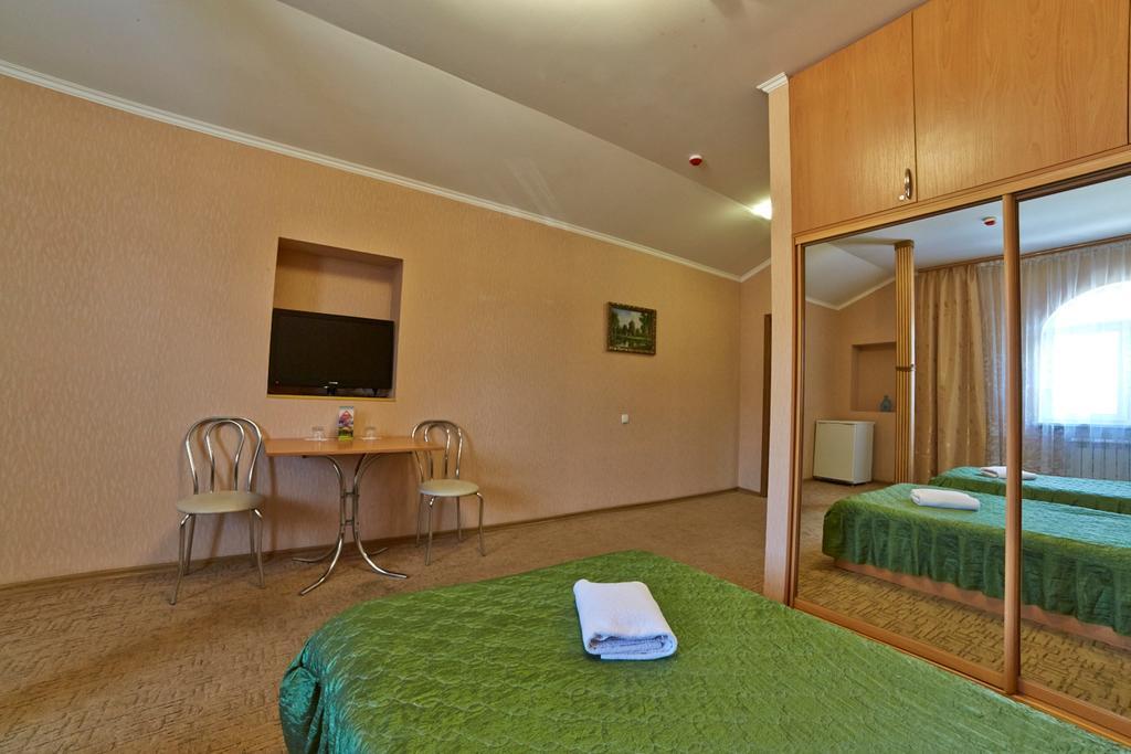 Delta Hotel Киев Екстериор снимка